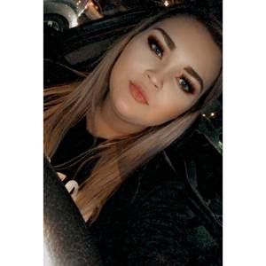 Meet your Posher, Brooke